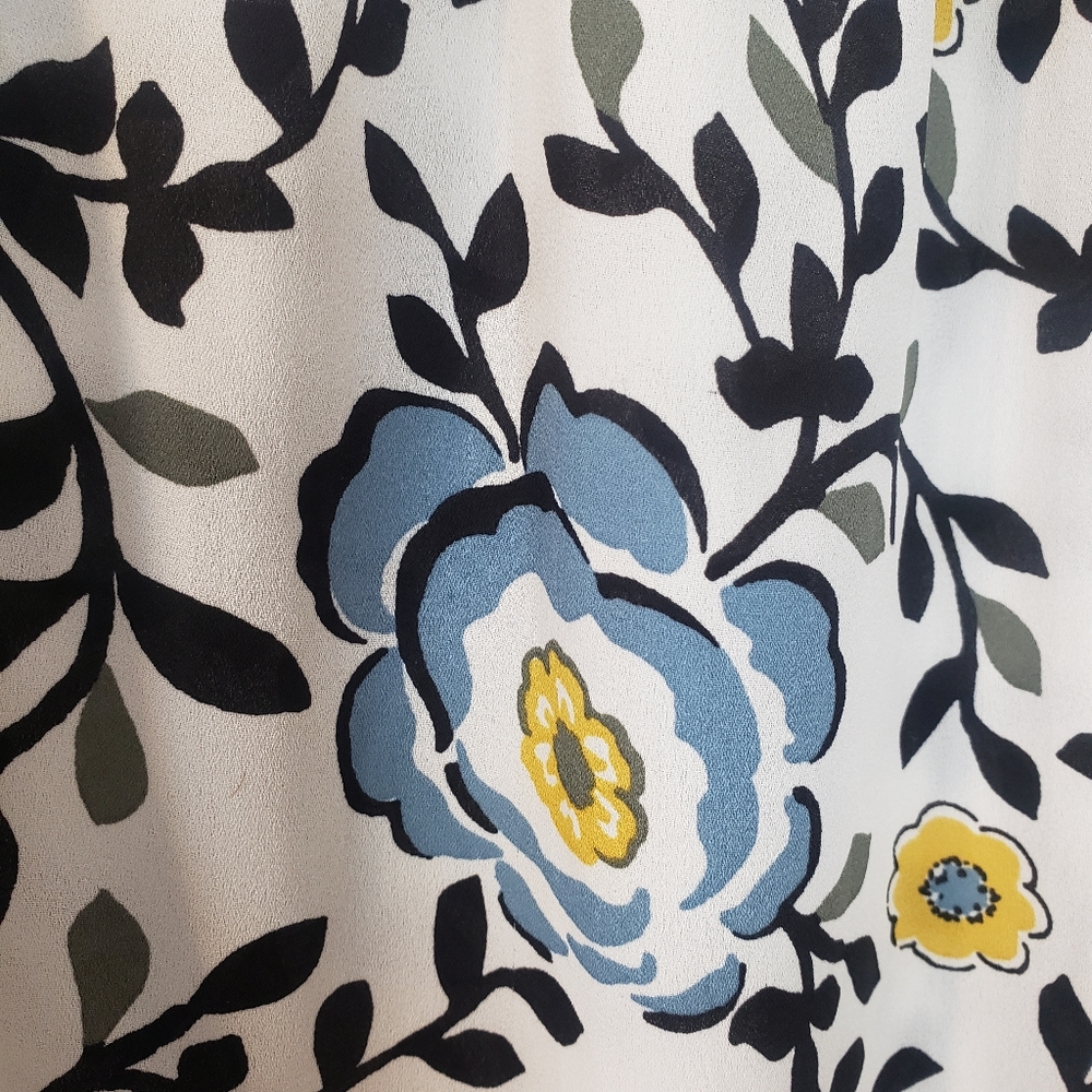 Loft Floral Long Sleeve Blouse - Picture 2 of 4